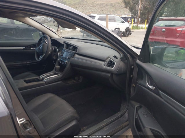 19XFC2F55GE211096 Honda Civic Lx