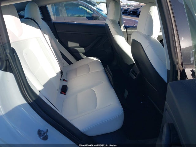 2022 TESLA MODEL 3 5YJ3E1EB3NF180372 Photo 7