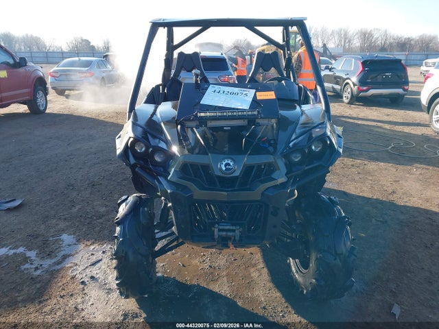 Продажа на аукционе авто 2020 Can-am Commander 800r Xt, vin: 3JBKKAN2XLJ000175, номер лота: 44320075
