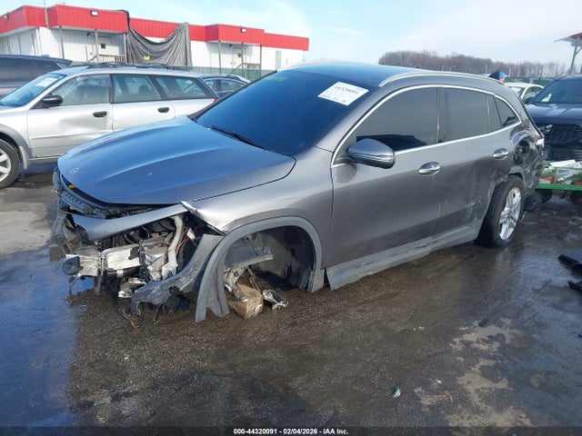 2021 MERCEDES-BENZ GLA 250 W1N4N4HB7MJ172504 Photo 1