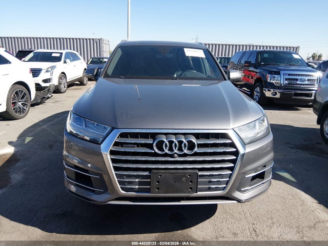 Audi Q7 3.0t Premium 2017 WA1LAAF77HD021740 Image 12