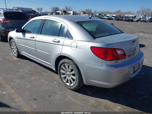 2010 CHRYSLER SEBRING 1C3CC5FD4AN194505 Photo 2