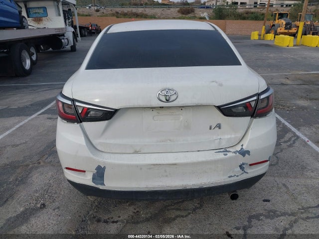 3MYDLBYV2HY153065 Toyota YARIS IA