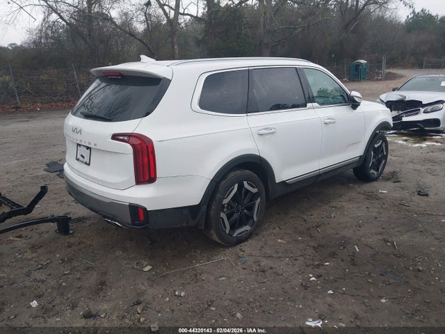 5XYP64GC1SG573068 KIA Telluride S