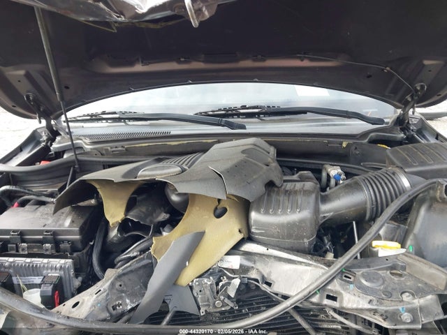 2015 Jeep Grand Cherokee Limited მანქანა იყიდება აუქციონზე, vin: 1C4RJFBG4FC752731, აუქციონის ნომერი: 44320170
