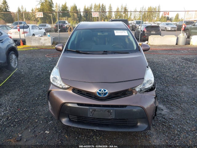JTDZN3EU6HJ067584 Toyota Prius V Three