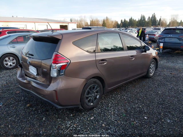 JTDZN3EU6HJ067584 Toyota Prius V Three