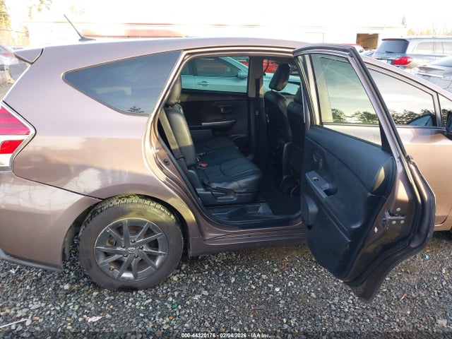 JTDZN3EU6HJ067584 Toyota Prius V Three
