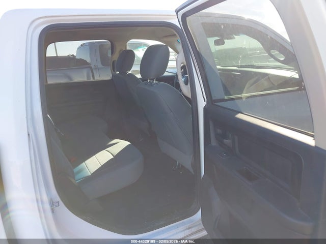 Продаж на аукціоні авто 2018 Ram 1500 Tradesman  4x2 5'7 Box, vin: 1C6RR6KT4JS160743, номер лоту: 44320189