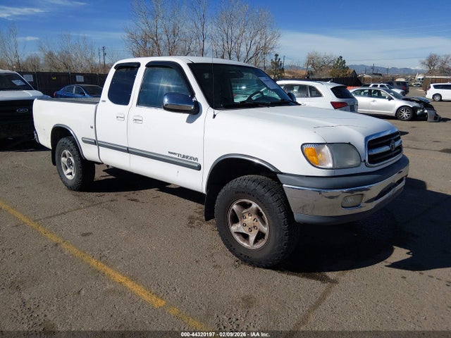 2000 TOYOTA TUNDRA 5TBRT341XYS085417