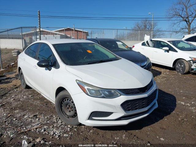 2016 CHEVROLET CRUZE 1G1BC5SM3G7281654 Photo 5