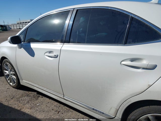 2010 Lexus Hs 250h Premium მანქანა იყიდება აუქციონზე, vin: JTHBB1BA1A2012628, აუქციონის ნომერი: 44320241