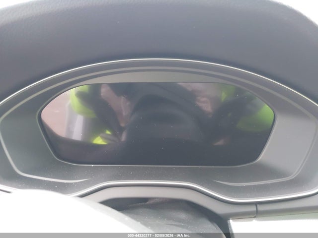 44320277 :رقم المزاد ، WA1EAAFY0S2044281 vin ، 2025 Audi Q5 Premium Plus 45 Tfsi S Line Quattro S Tronic مزاد بيع