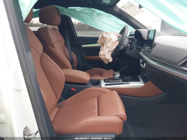 2025 AUDI Q5 WA1EAAFY0S2044281 Photo 4