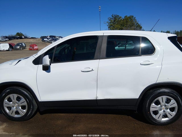Chevrolet TRAX LS 2017 KL7CJKSB4HB105352 Image 14