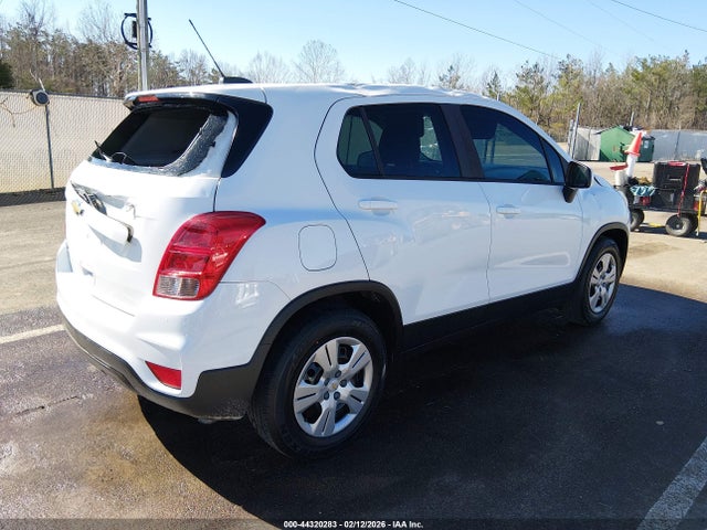 Chevrolet TRAX LS 2017 KL7CJKSB4HB105352 Image 4
