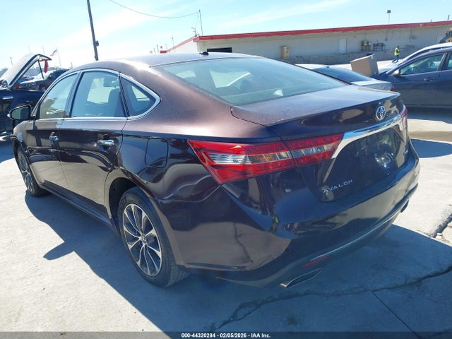 2018 TOYOTA AVALON 4T1BK1EB3JU283616 Photo 2