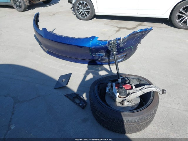 7SAYGDEF4NF510849 Tesla Model Y Performance Dual Motor All-wheel Drive