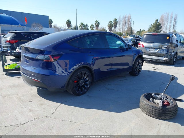 7SAYGDEF4NF510849 Tesla Model Y Performance Dual Motor All-wheel Drive