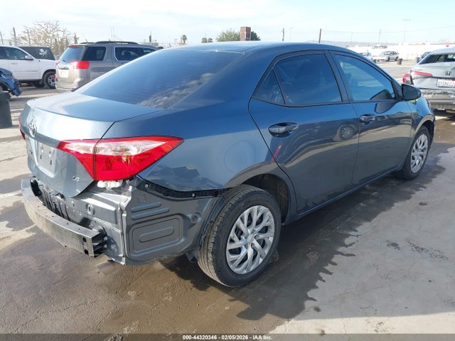 Toyota COROLLA LE 2018 2T1BURHE3JC108539 Image 4