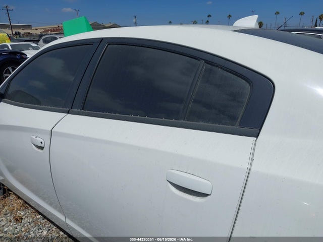 2C3CDXHG2NH114780 Dodge Charger Gt Rwd
