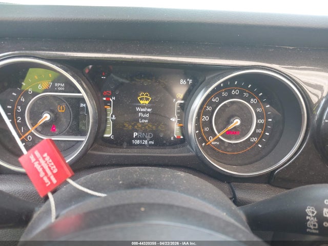 44320355 :رقم المزاد ، 1C4HJXDN2LW195941 vin ، 2020 Jeep Wrangler Unlimited Sport Altitude 4x4 مزاد بيع
