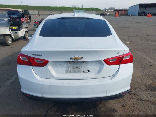 Chevrolet MALIBU LT 2018 1G1ZD5ST7JF189575 Image 17