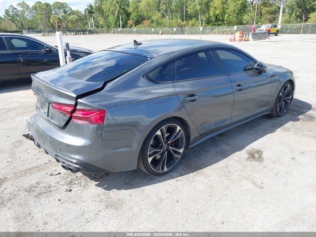 2023 AUDI S5 SPORTBACK WAUC4CF56PA066589 Photo 3
