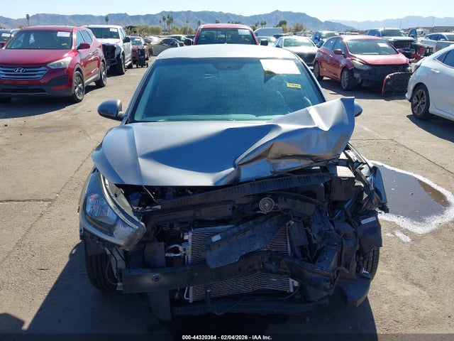 3KPA25AD3ME367677 KIA Rio 5-door S