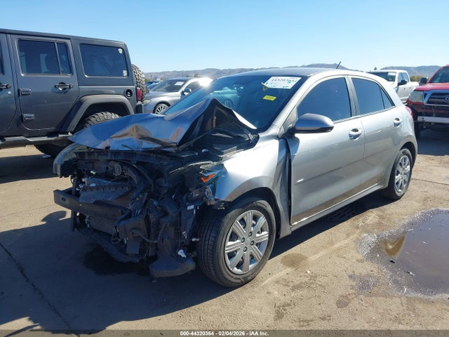 3KPA25AD3ME367677 KIA Rio 5-door S
