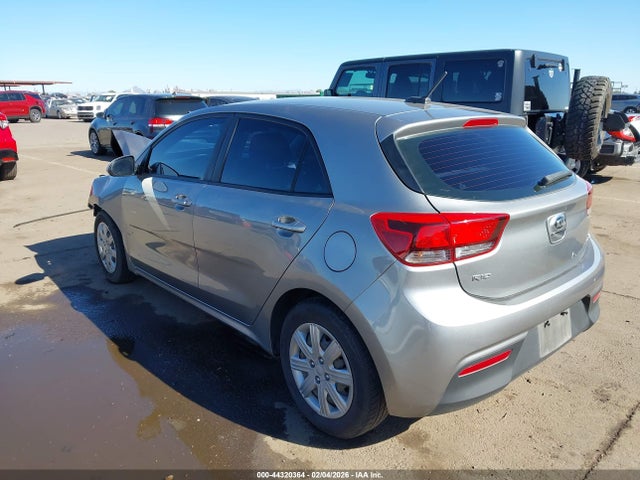3KPA25AD3ME367677 KIA Rio 5-door S