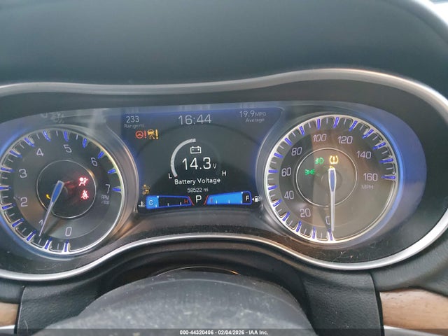 2019 Chrysler 300 300c მანქანა იყიდება აუქციონზე, vin: 2C3CCAPT9KH565263, აუქციონის ნომერი: 44320406