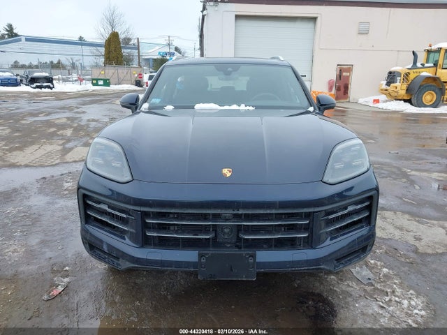 Porsche Cayenne 2024 WP1AA2AY7RDA07887 Image 12