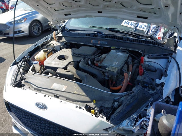 Ford Fusion Hybrid Se 2019 3FA6P0LU4KR201008 Image 10