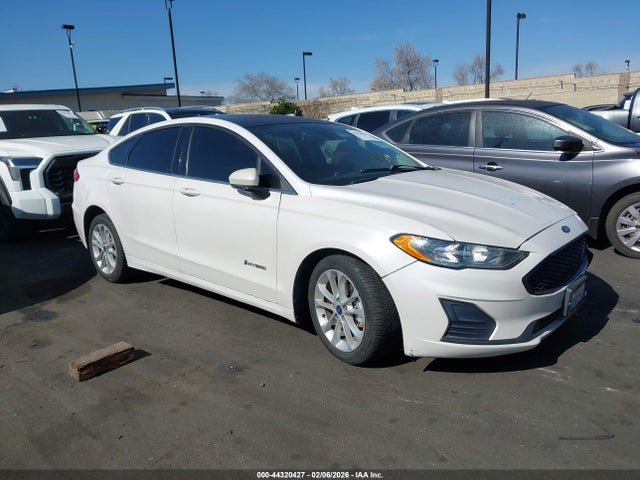 Ford Fusion Hybrid Se 2019 3FA6P0LU4KR201008 Image 13