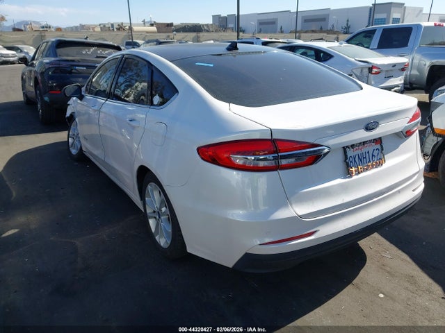 Ford Fusion Hybrid Se 2019 3FA6P0LU4KR201008 Image 3