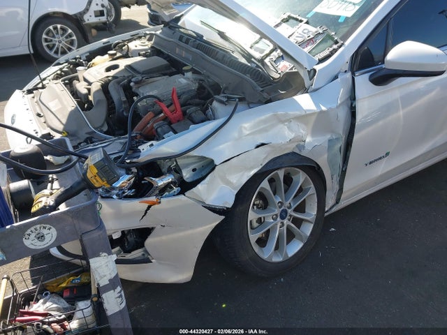 Ford Fusion Hybrid Se 2019 3FA6P0LU4KR201008 Image 6