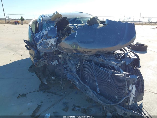 2021 JEEP GRAND CHEROKEE 1C4RJEBG3MC784156 Photo 5