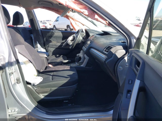JF2SJABC0GH442535 Subaru Forester 2.5i