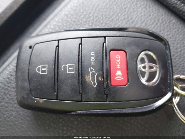 5TDAAAB5XSS085512 Toyota Grand Highlander Limited