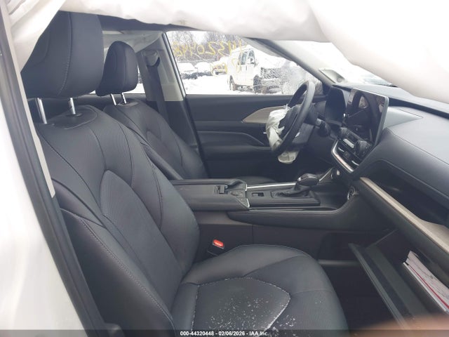 5TDAAAB5XSS085512 Toyota Grand Highlander Limited
