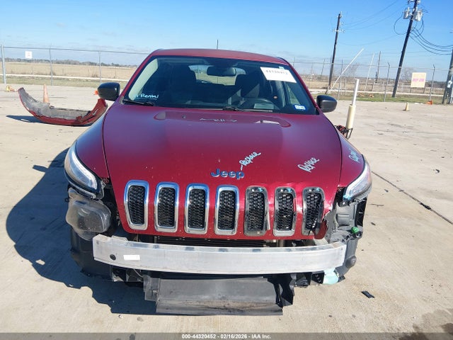 1C4PJLAB8HD221346 Jeep Cherokee Sport Fwd