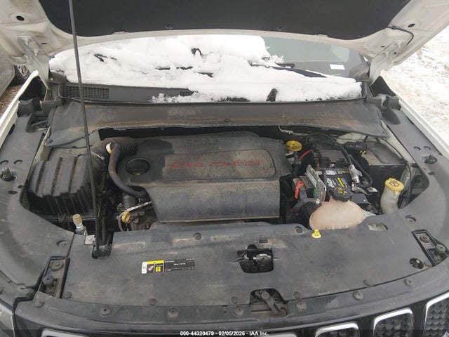 2018 JEEP COMPASS 3C4NJDBB5JT176586 Photo 9