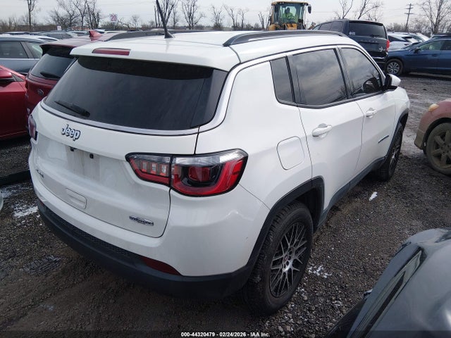 2018 JEEP COMPASS 3C4NJDBB5JT176586 Photo 3