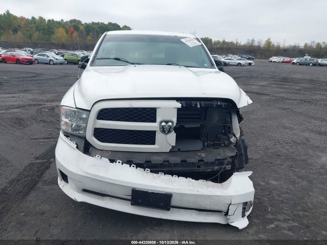 Aukcja sprzedaży 2018 Ram 1500 Express  4x4 6'4 Box, vin: 1C6RR7FT5JS124527, numer aukcji: 44320508