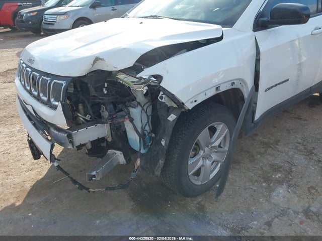 Продажа на аукционе авто 2022 Jeep Compass Latitude 4x4, vin: 3C4NJDBB2NT206553, номер лота: 44320520