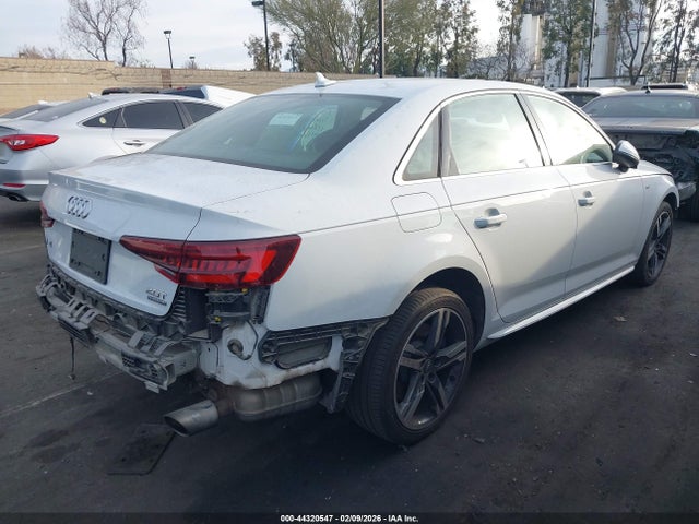 2018 AUDI A4 WAUENAF48JA134397 Photo 3