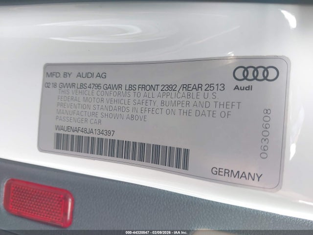 2018 AUDI A4 WAUENAF48JA134397 Photo 8