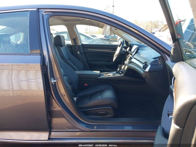 Продажа на аукционе авто 2021 Honda Accord Ex-l, vin: 1HGCV1F51MA093748, номер лота: 44320587