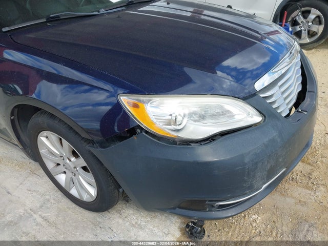 Продаж на аукціоні авто 2013 Chrysler 200 Limited, vin: 1C3CCBCG3DN737716, номер лоту: 44320602